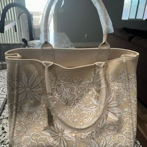 Oscar de la Renta Beige Floral Tote